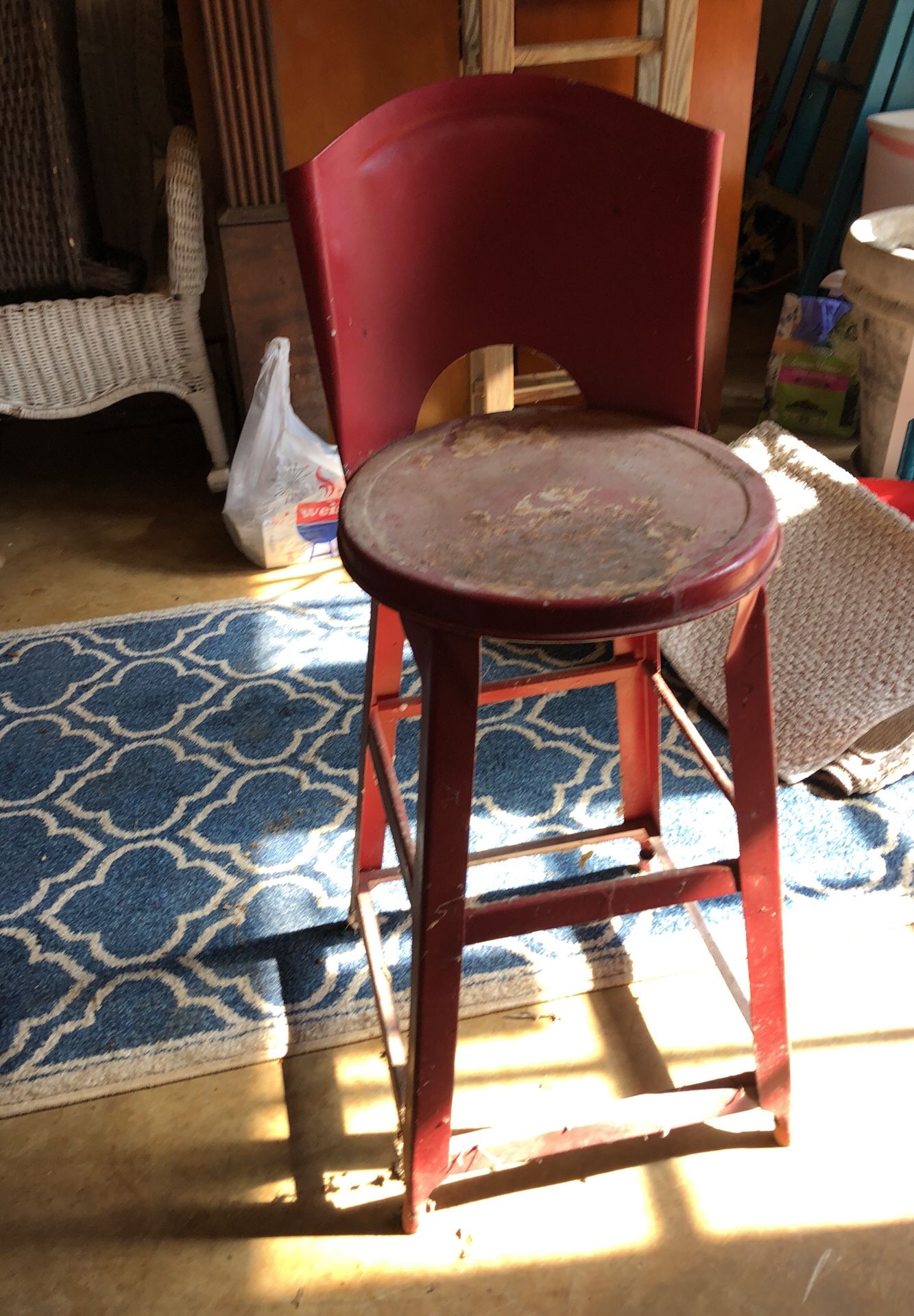 Metal antique chair