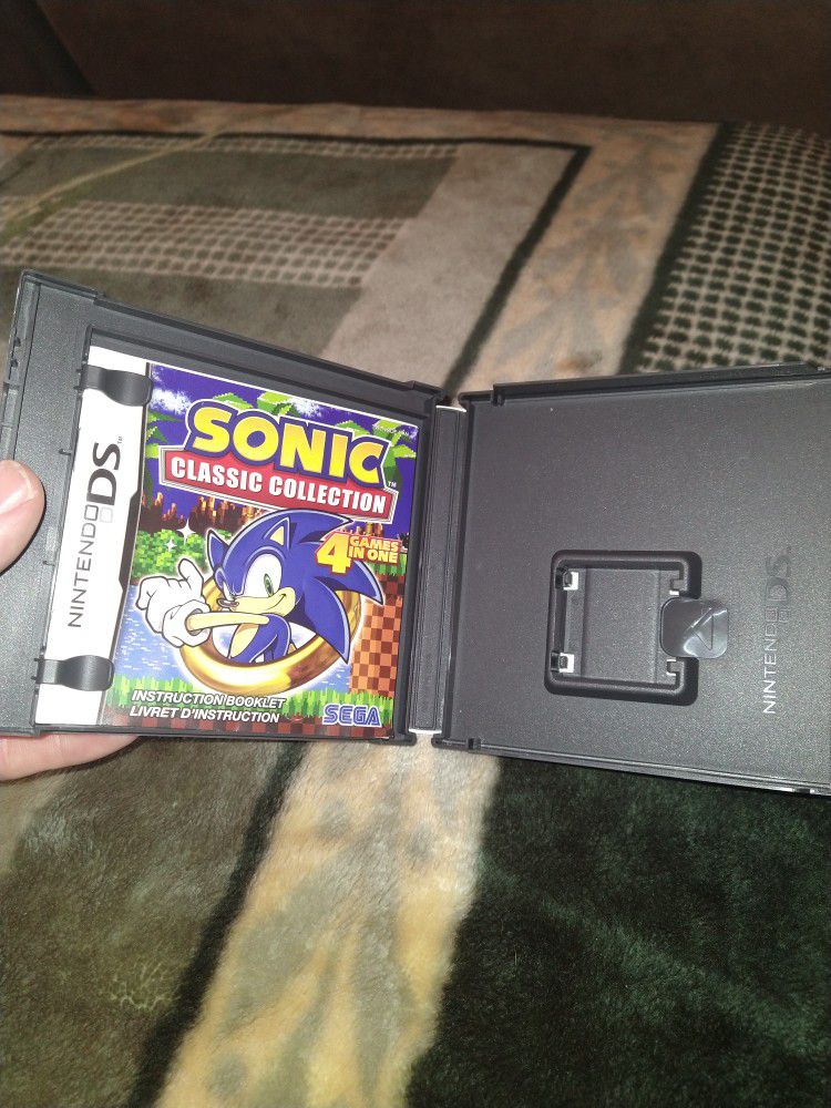 Sonic Classic Collection for Nintendo DS (Complete) for Sale in Dubach, LA  - OfferUp