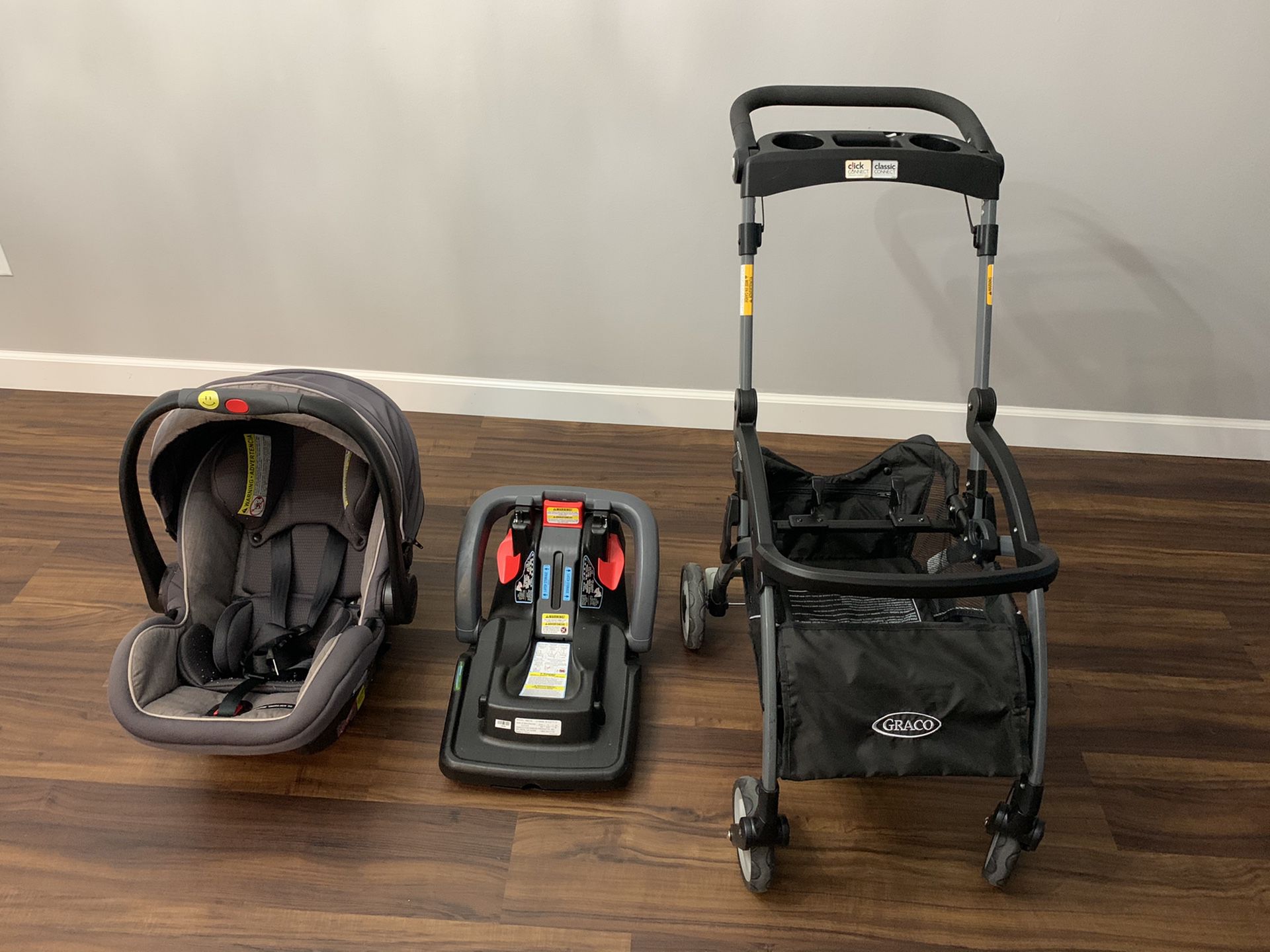 Graco carseat + base + carseat carrier