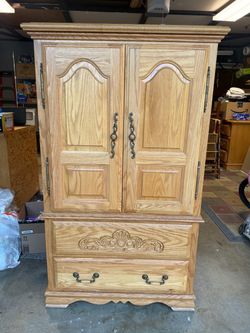 Oak Wood Armoire with Drawers