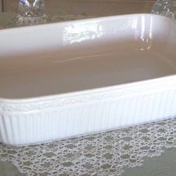 ***MIKASA BAKING DISH***