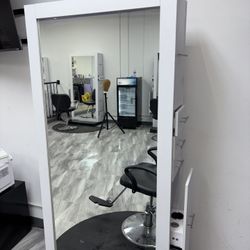 Professional Salon Styling Station w/ Mirror & Storage