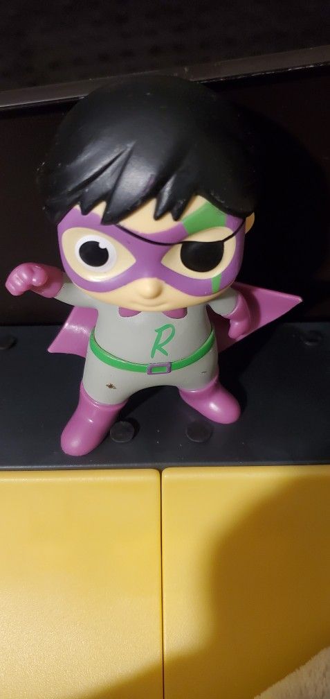 Ryan's World Special Delivery Super Hero Purple Suit 4" Figure Preowned VGC
