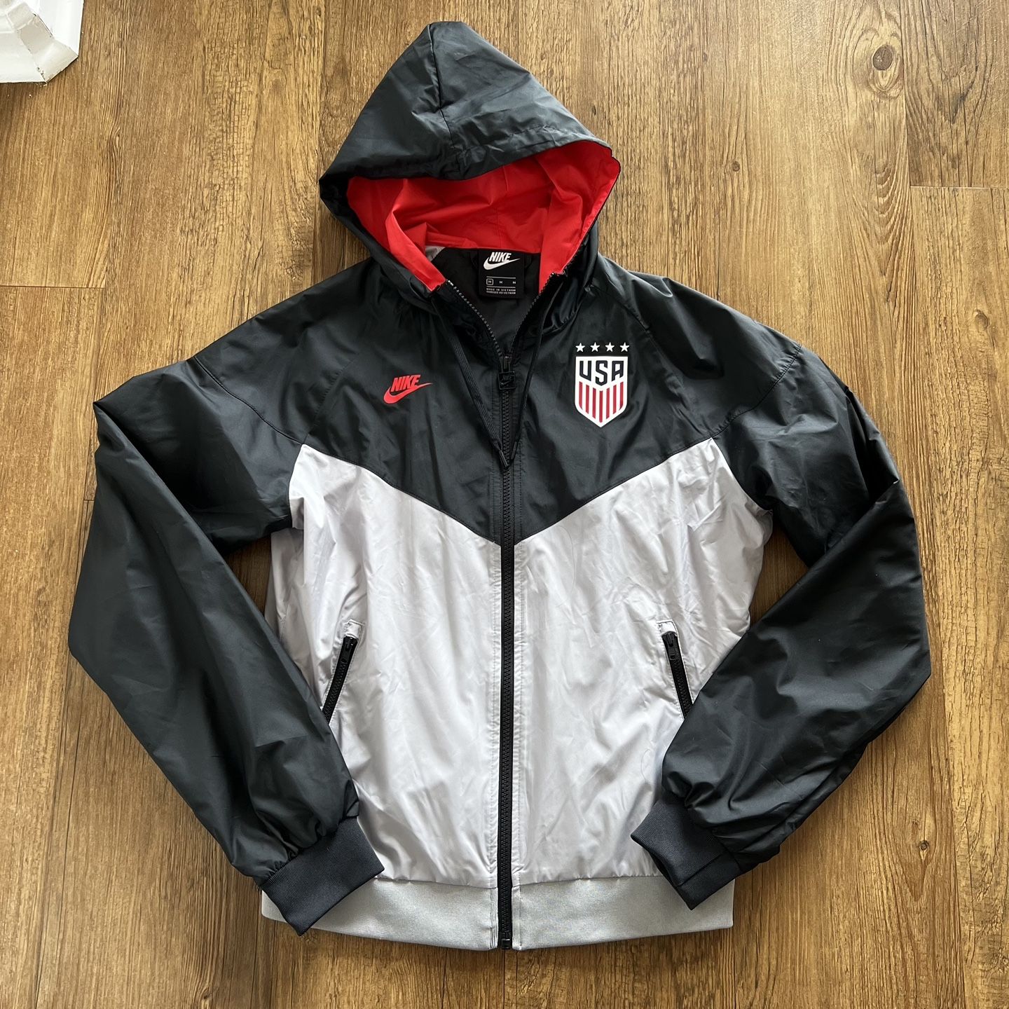 Uswnt windrunner discount