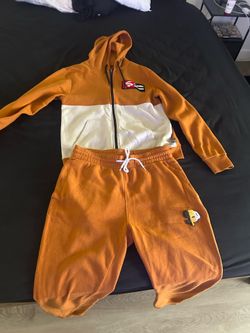 Sweatsuit (small/medium)