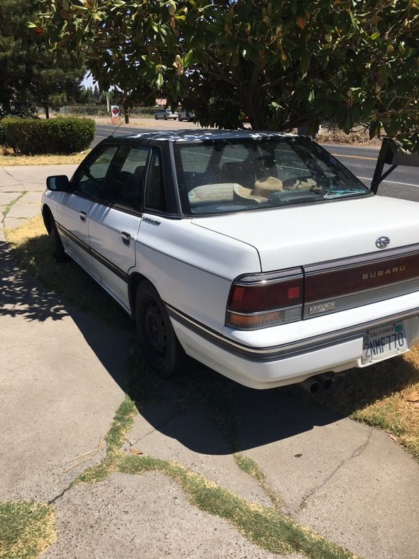 Subaru legacy 4
