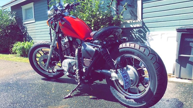 Honda shadow 85 VT700C Bobber