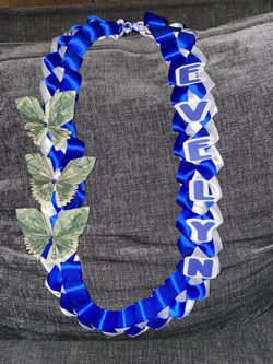 Graduation leis