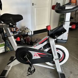 FREEMOTION S11.9  INDOOR CYCLE
