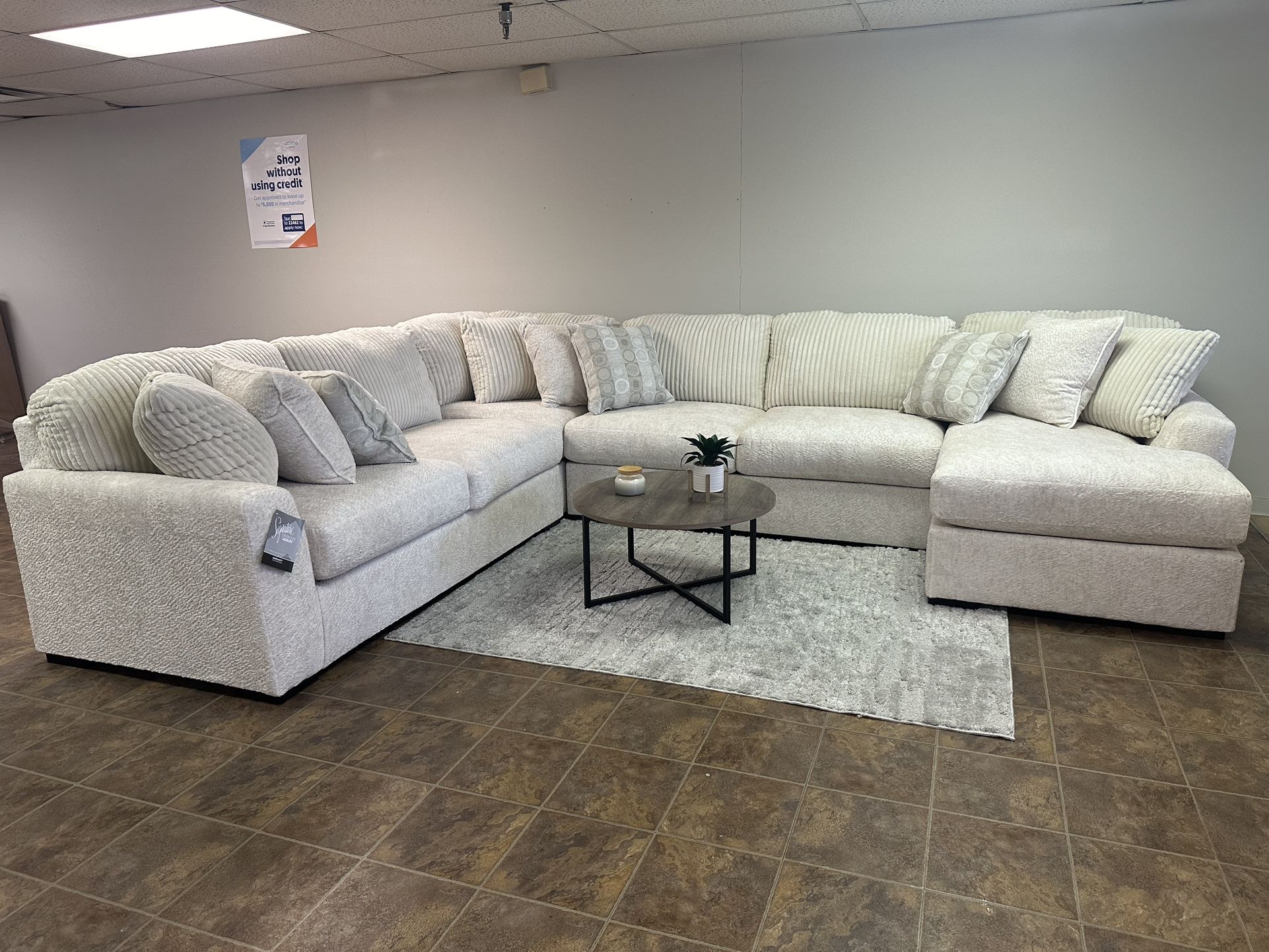 NEW Chessington Ashley | $1895 / $39 Down | Furniture Sectional Couch Sofa U-Shaped Chaise