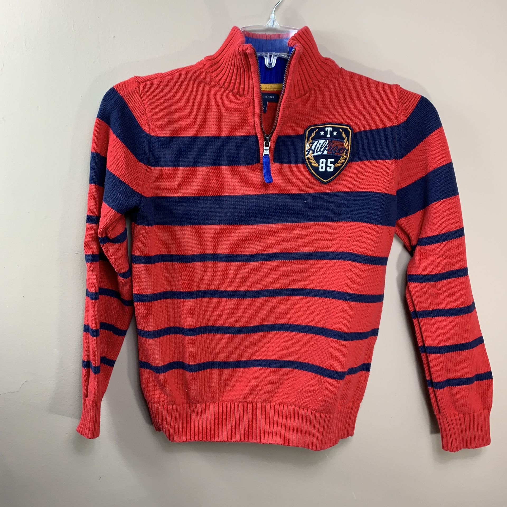Tommy Hilfiger sweater kids large