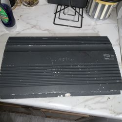 Planet Audio 5 Channel Amplifier 