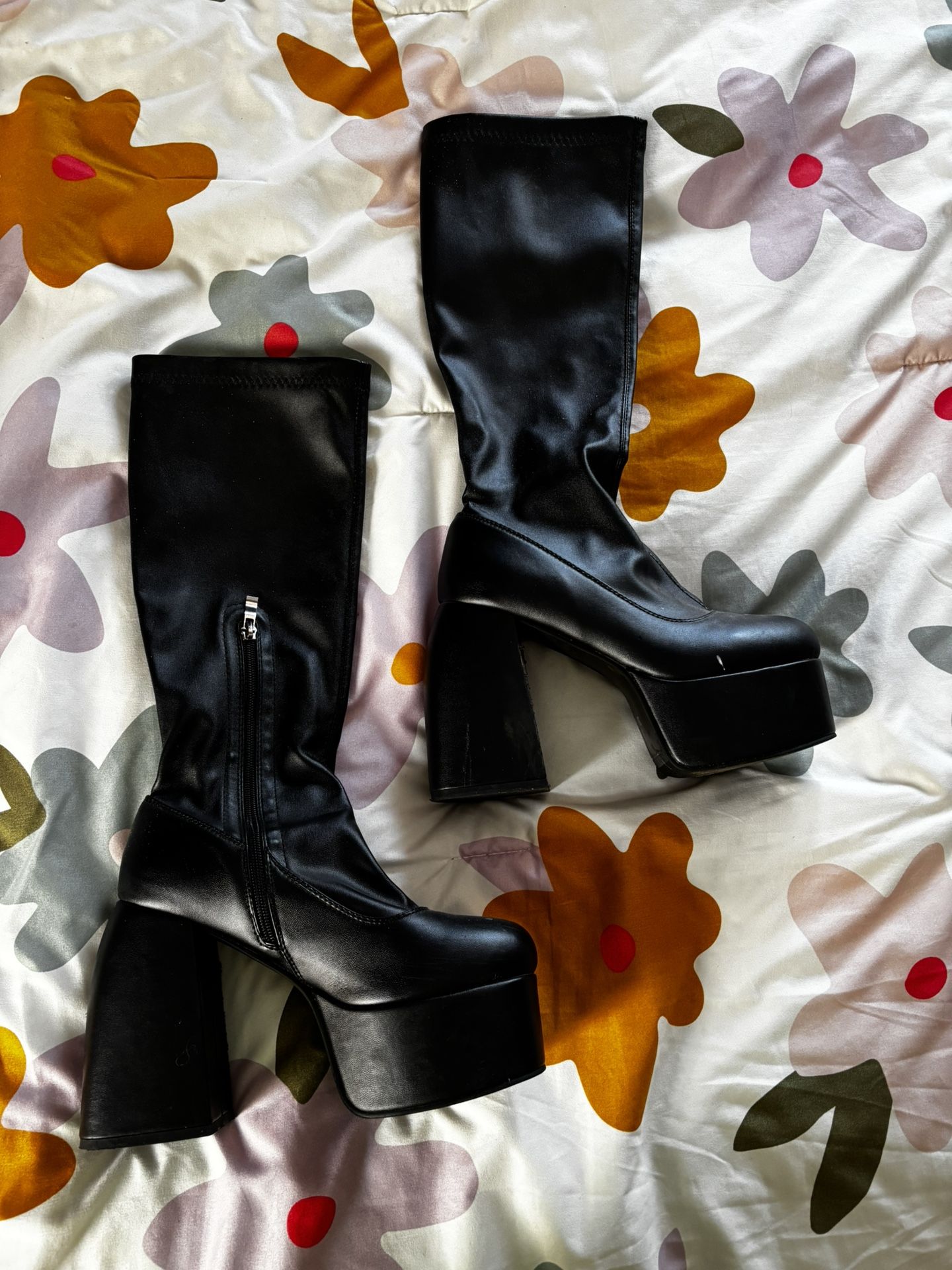 Black platforms Heel Shoes
