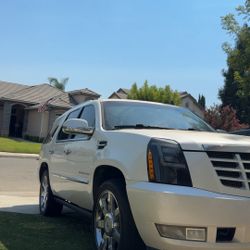 07-14 Escalade Headlights. 