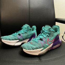 Nike LeBron Witness 6