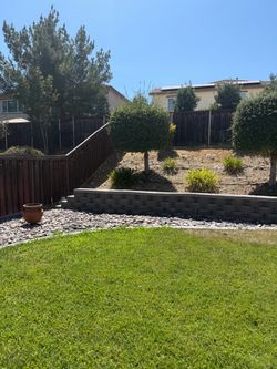 Retaining block wall