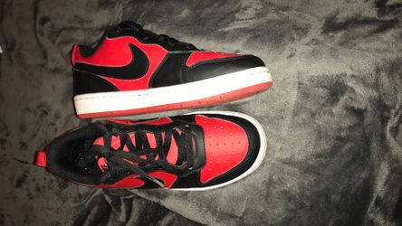 Nike sneaks