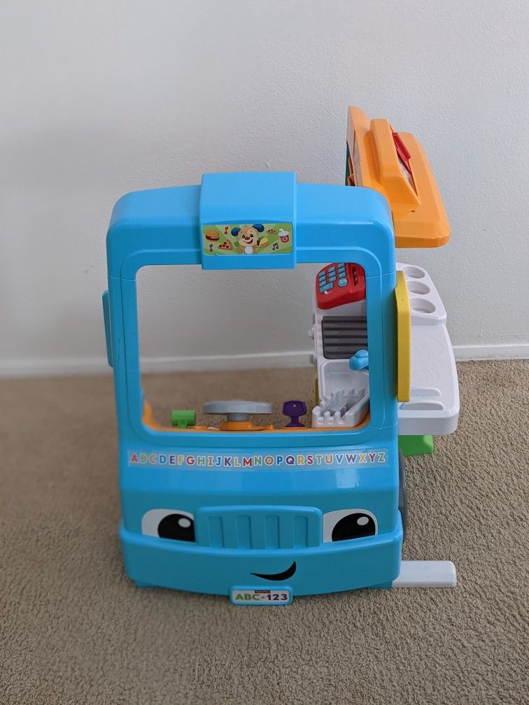 Toy food truck