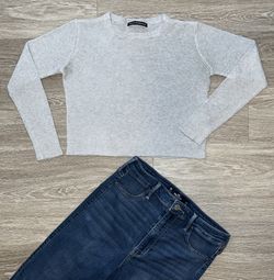 Brandy Melville Gray Ribbed Long Sleeve Top