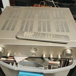 Marantz Amplifier  With Remote Control 
