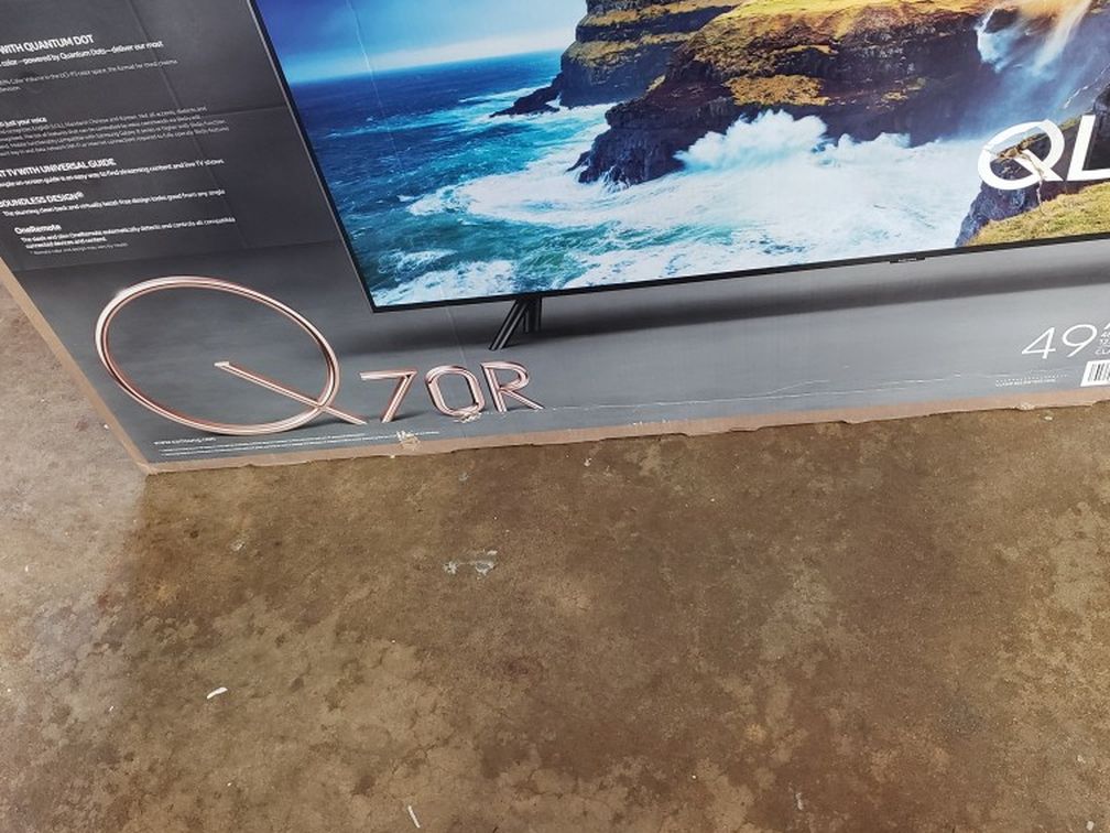 Tv Samsung 49", Q70R, 4k, Dynamic Cristal Color, Excellent