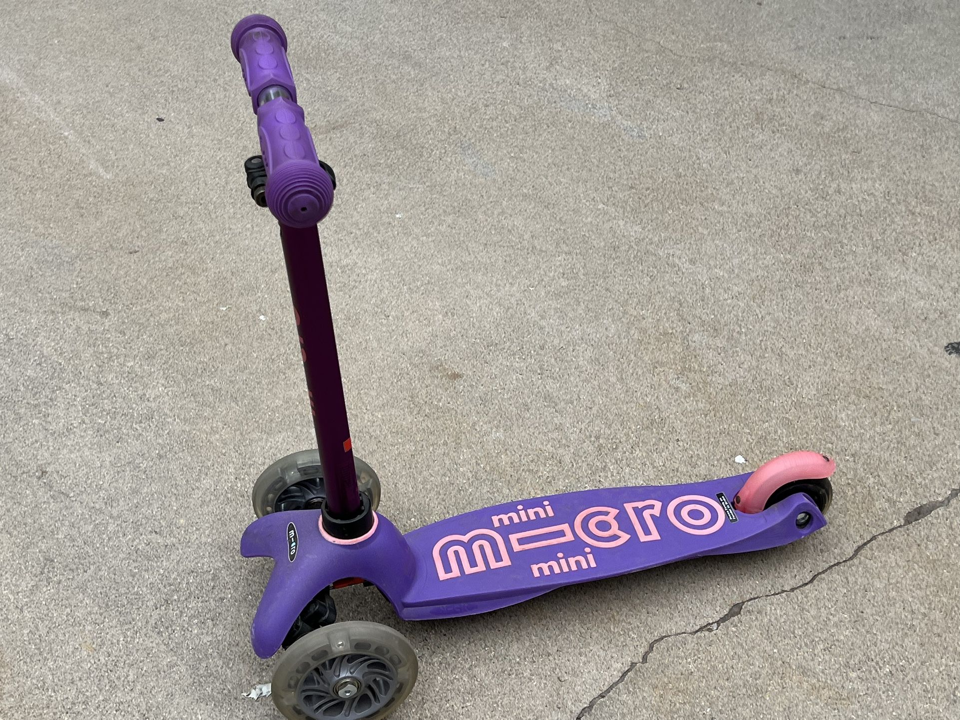 Micro Mini Scooter - Purple