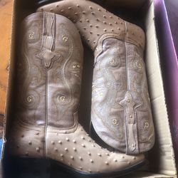 Mens Size 7 Only Used Once