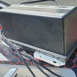 Marine Pro Charging System Deltavolt Onboard Charger 