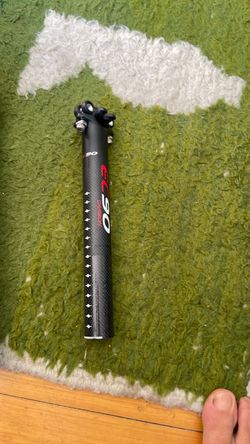 EC90 Carbon Fiber Seatpost