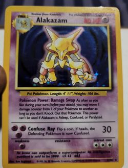 Pokémon TCG Alakazam Base Set 1/102 Holo Shadowless Holo Rare