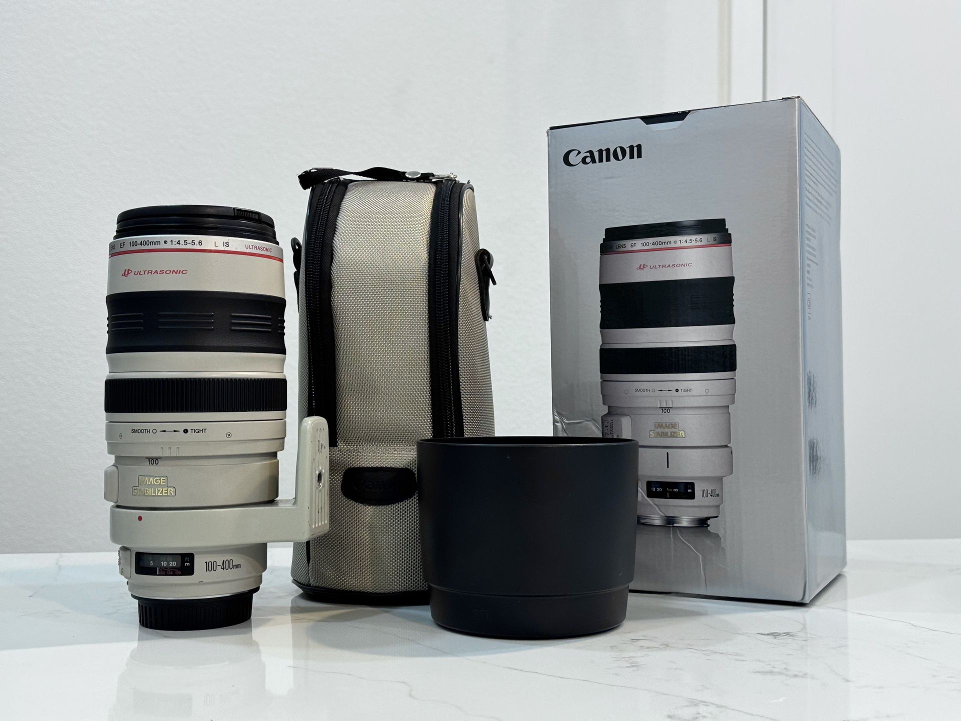Canon EF 100-400mm f/4.5-5.6 L IS Telephoto Zoom Lens - MINT!