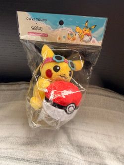Pikachu Plush Keyring South Korea 🇰🇷 EXCLUSIVE