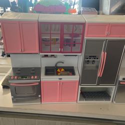 Girls Play kitchen