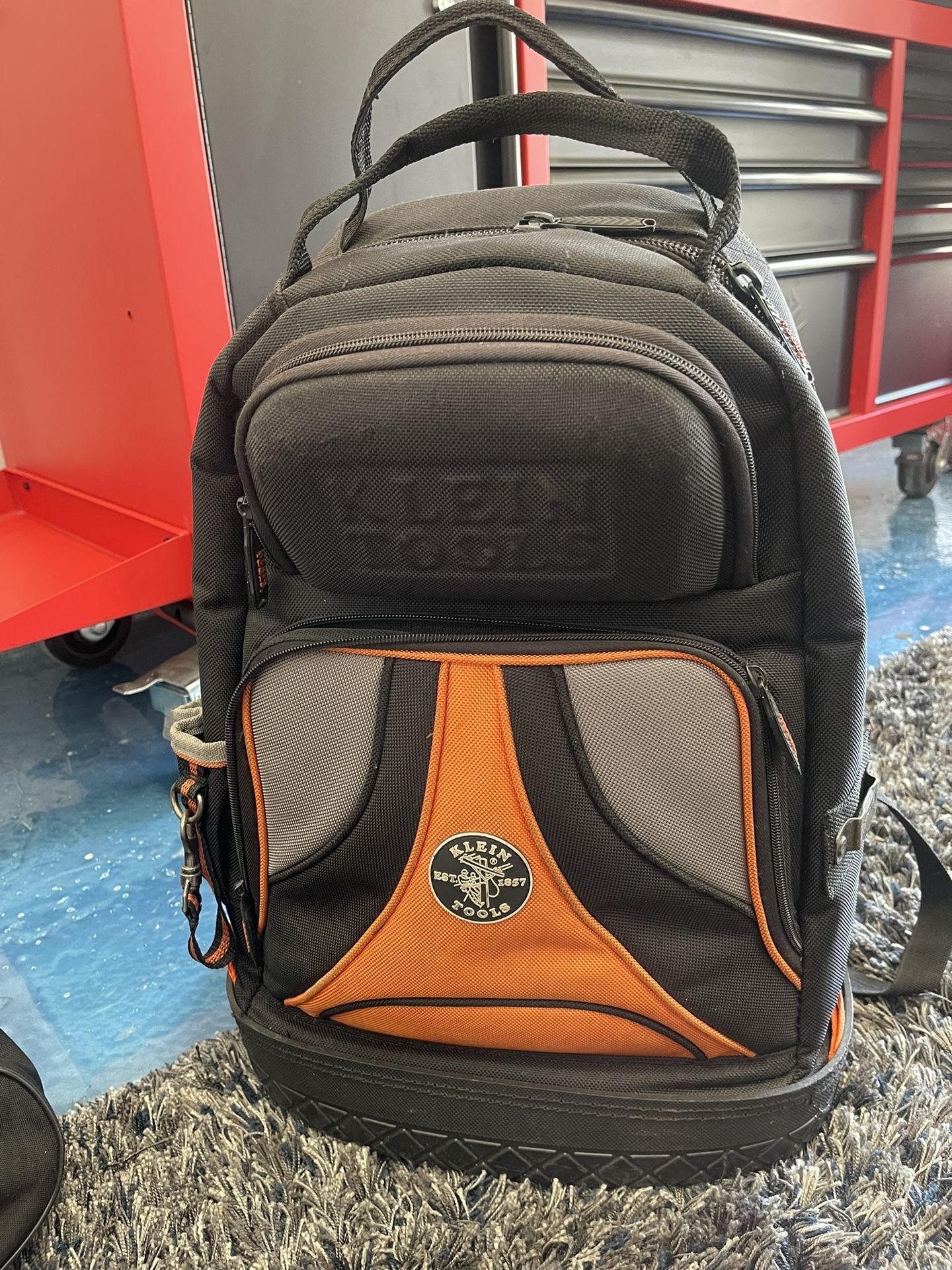 Klein Backpack