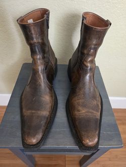Men's leather boots by Aldo size 10.5 - 11 - Excellent Condition Must See