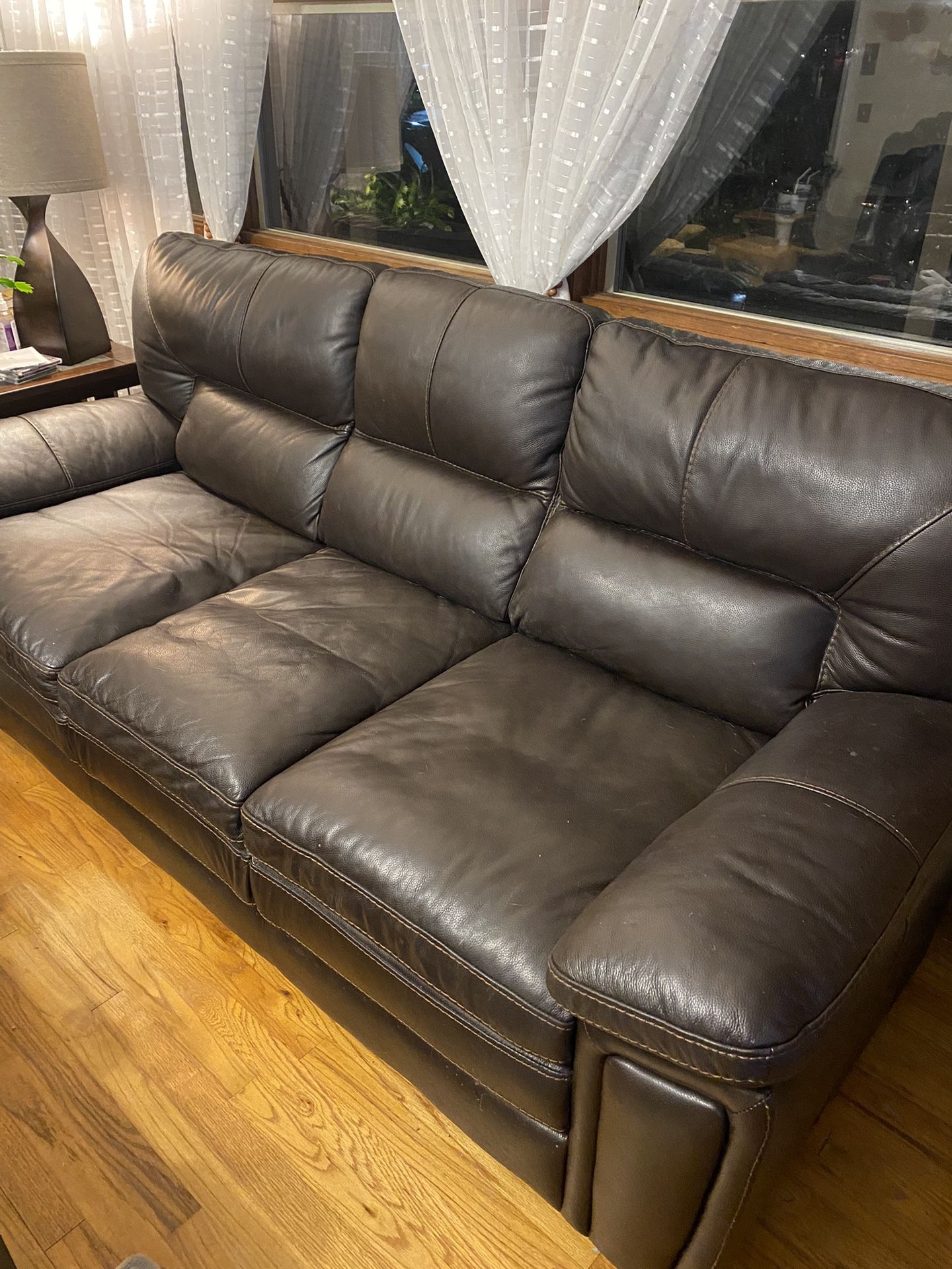Just Reduced! Real Italian Leather Sofa