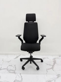 Like New Steelcase Gesture Ergonomic Office Chair with Adjustable Headrest & Adjustable Lumbar Support | Black Fabric