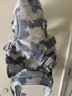 Infant/baby carrier