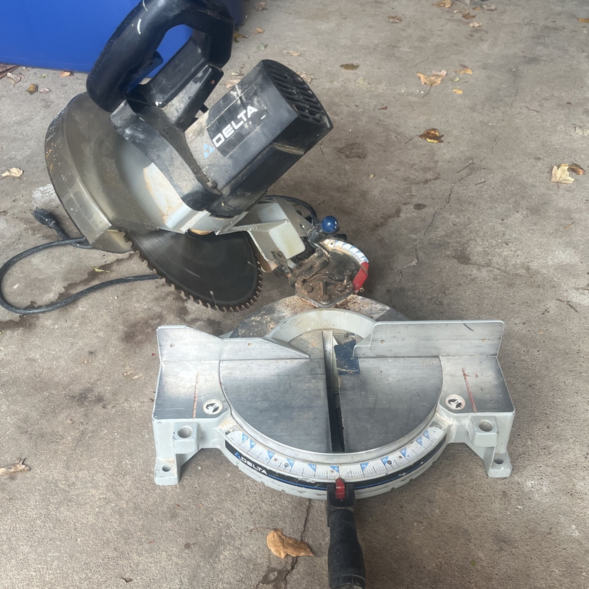 Delta Miter Saw