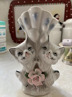 Especially for Sophia-Ann Ceramic Cats Vase Collectible