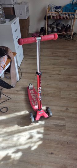 Kick push scooter