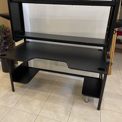 Computer Gaming Desk IKEA Fredde
