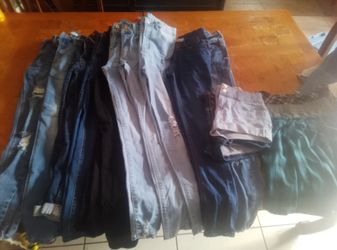 Size Small Woman's Clothes