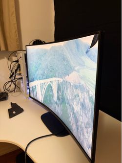 Alienware AW3225DM 32” Gaming Monitor (BROKEN)