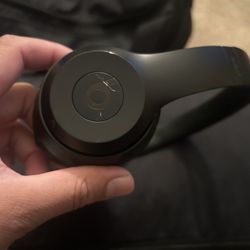 Beats Solo 3 Wireless $45
