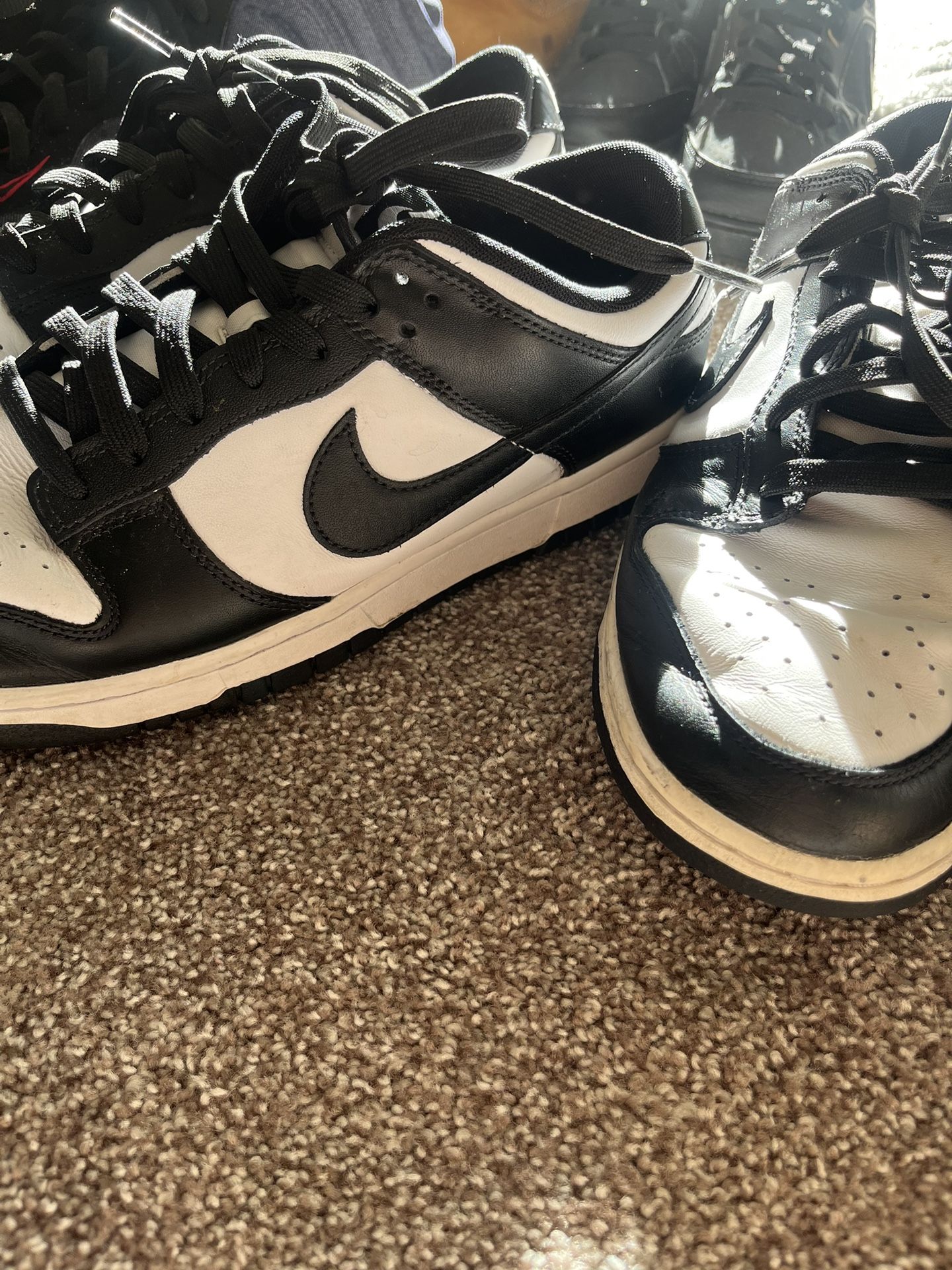 Nike Dunks ( Pandas)