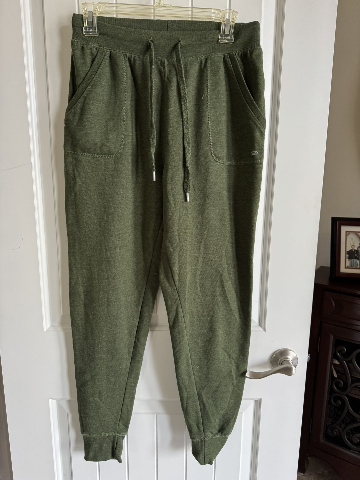 Leg3ND Women’s Drawstring Joggers size M
