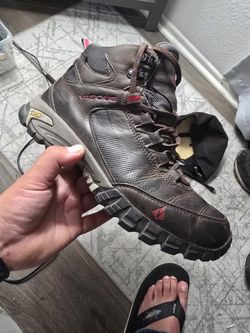 Vasque Talus MID Ultradry Waterproof Hiking Boots Size 11