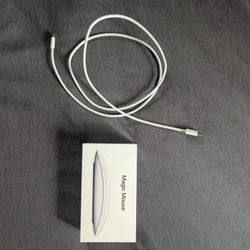 Like New Magic Mouse W/ Charger Cable 