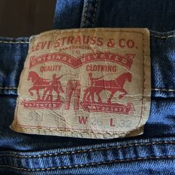 Womans Levi’s 